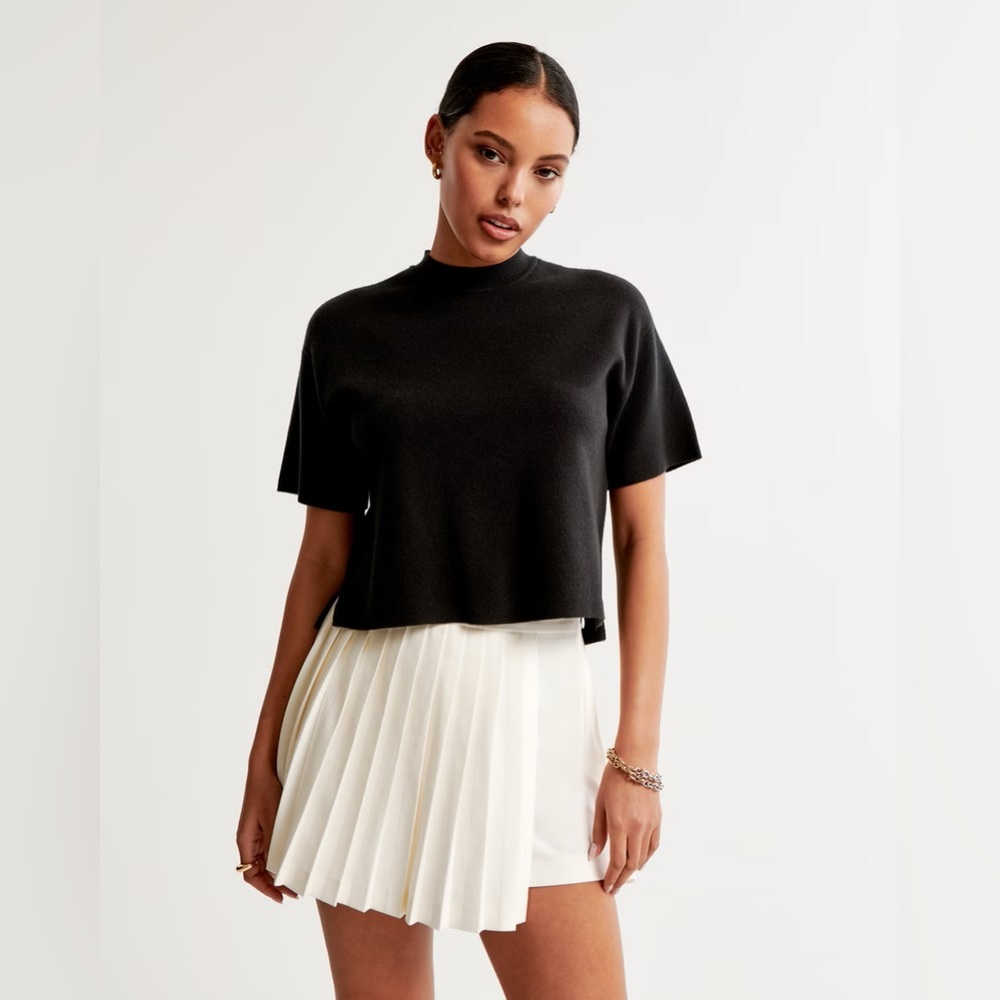 Abercrombie Pleated Wrap Skort NWOT